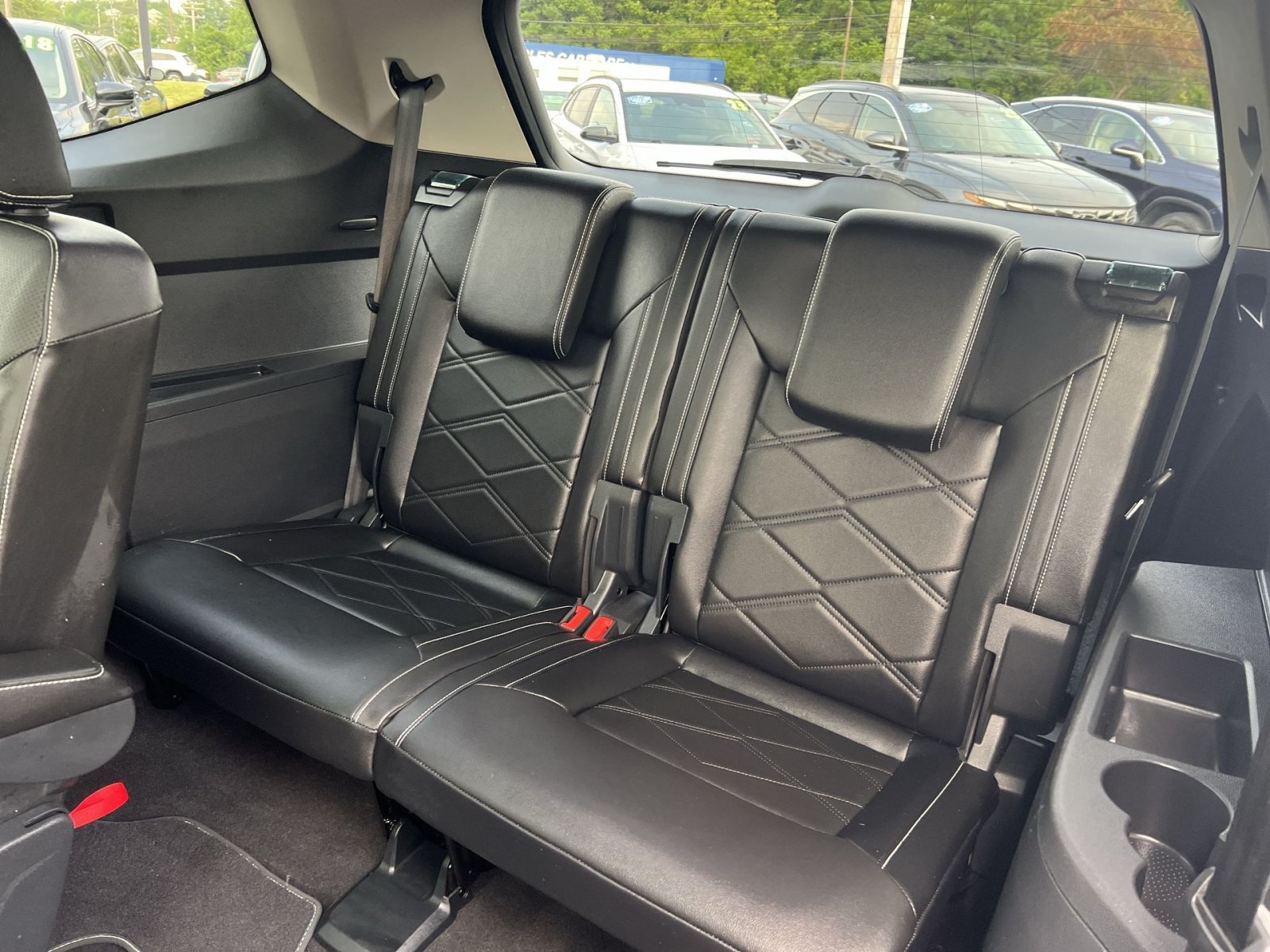 Used 2024 Volkswagen Atlas SE w/ Panoramic Sunroof Package AWD/4WD image 25