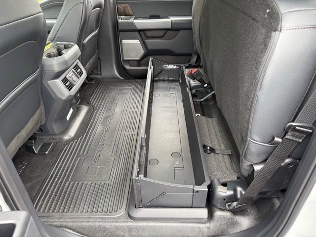 New 2026 Ford F350 Lariat image 17