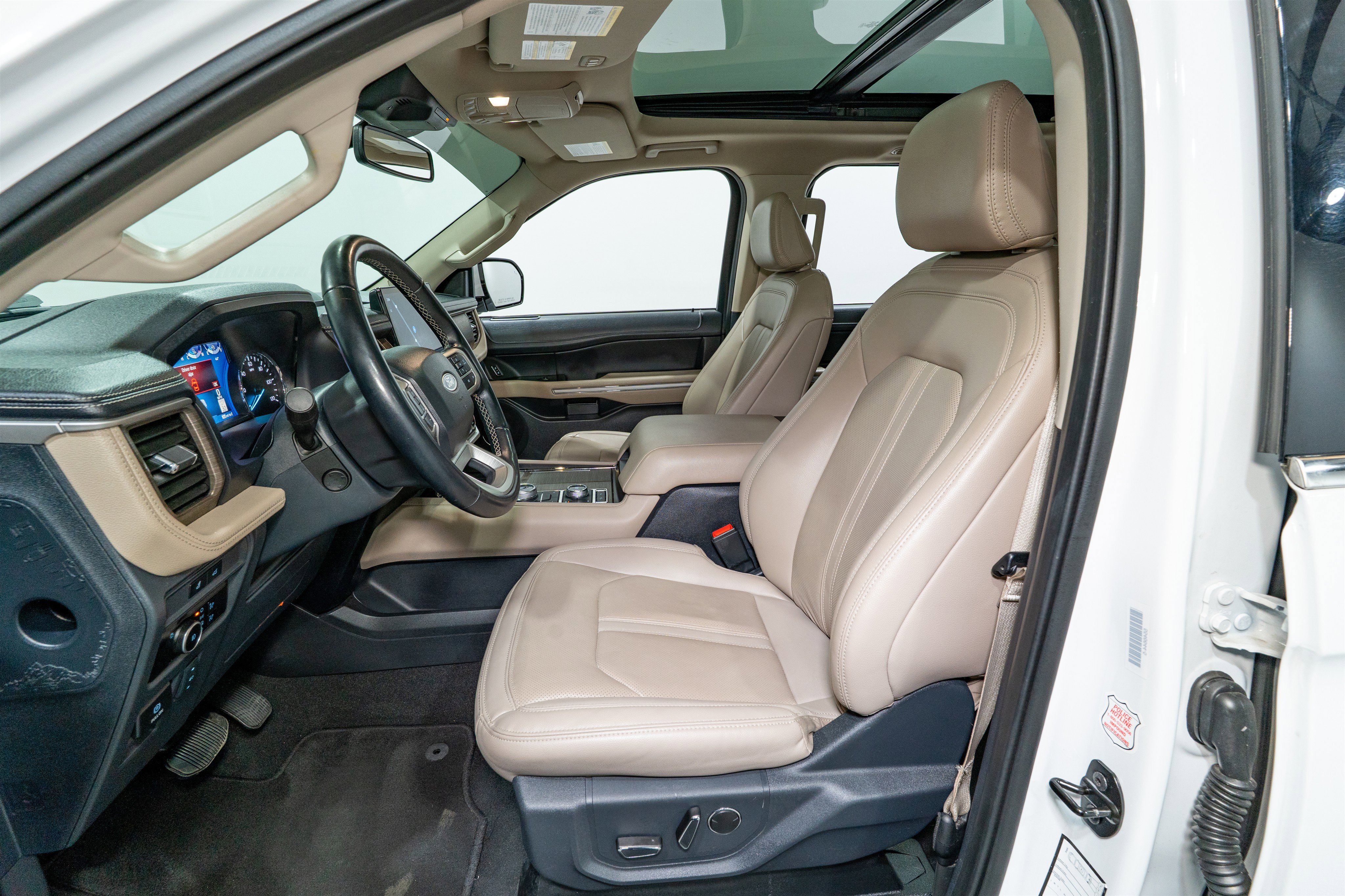 Used 2024 Ford Expedition Max Limited image 17