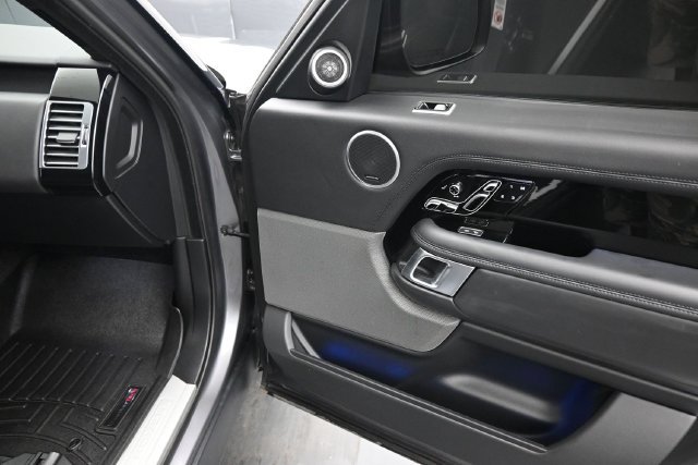 Used 2019 Land Rover Range Rover HSE AWD/4WD image 29