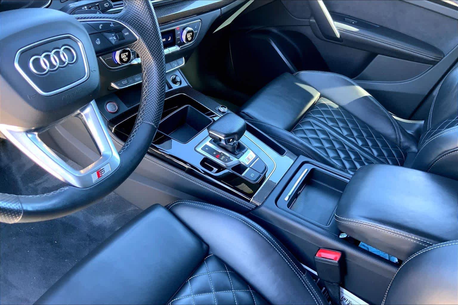 Used 2022 Audi SQ5 Premium Plus w/ Premium Plus Package AWD/4WD image 17