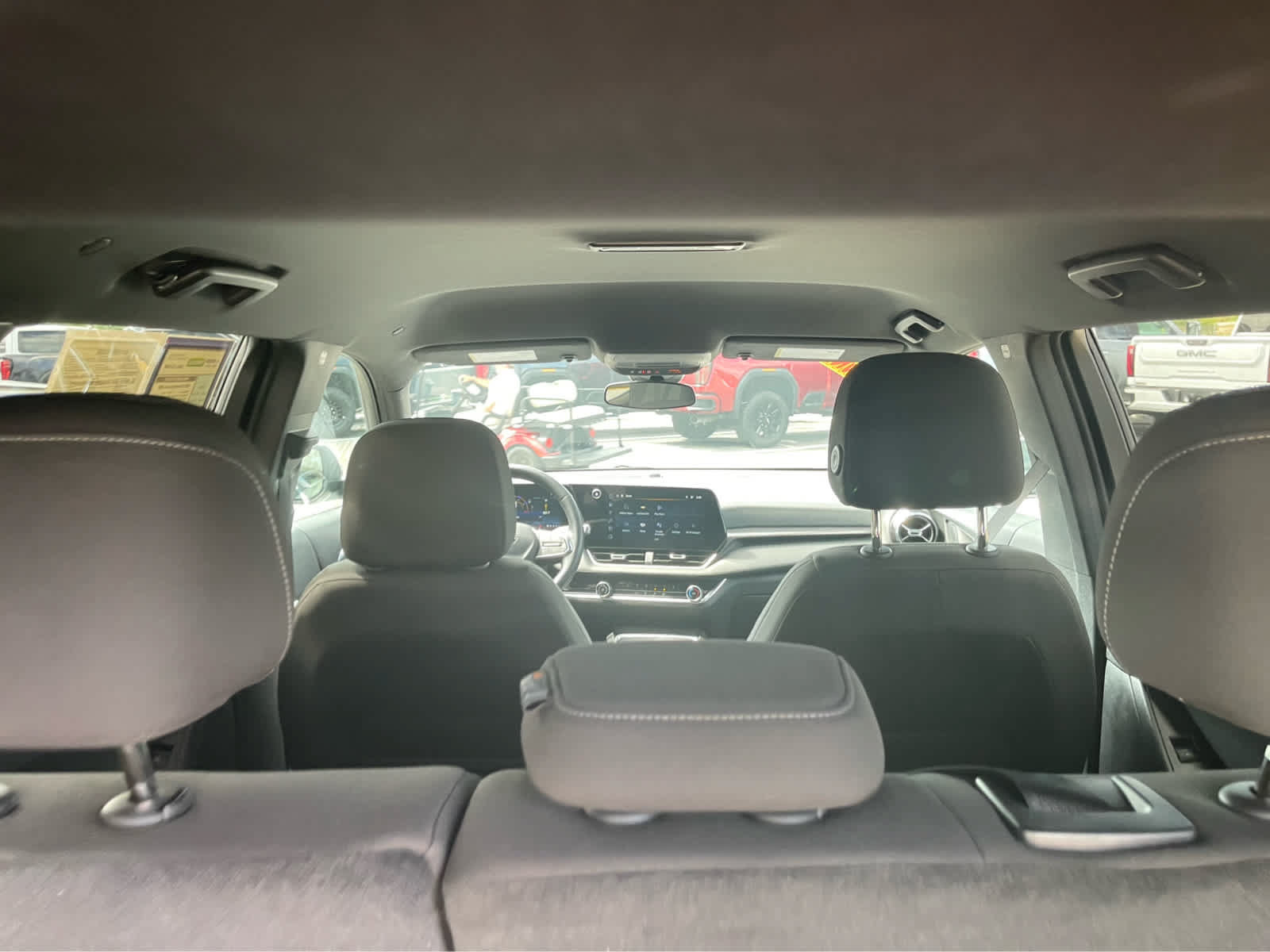Used 2025 Chevrolet Equinox LT AWD/4WD image 30