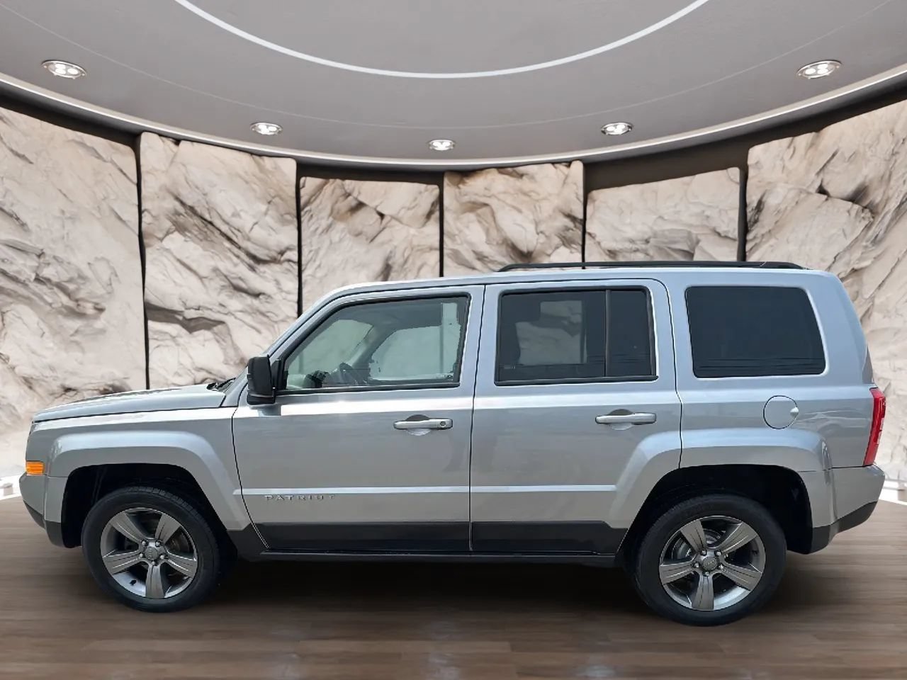 Used 2017 Jeep Patriot Sport w/ Power Value Group AWD/4WD image 5