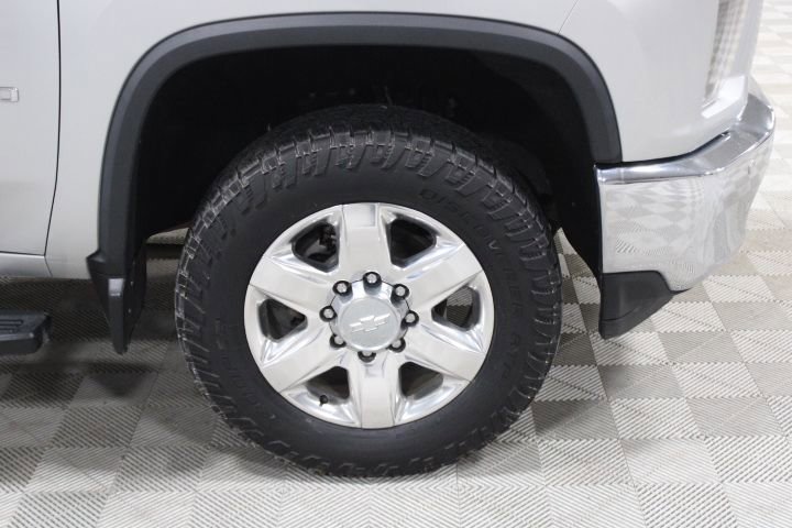 Used 2020 Chevrolet Silverado 2500 LTZ w/ LTZ Premium Package image 46