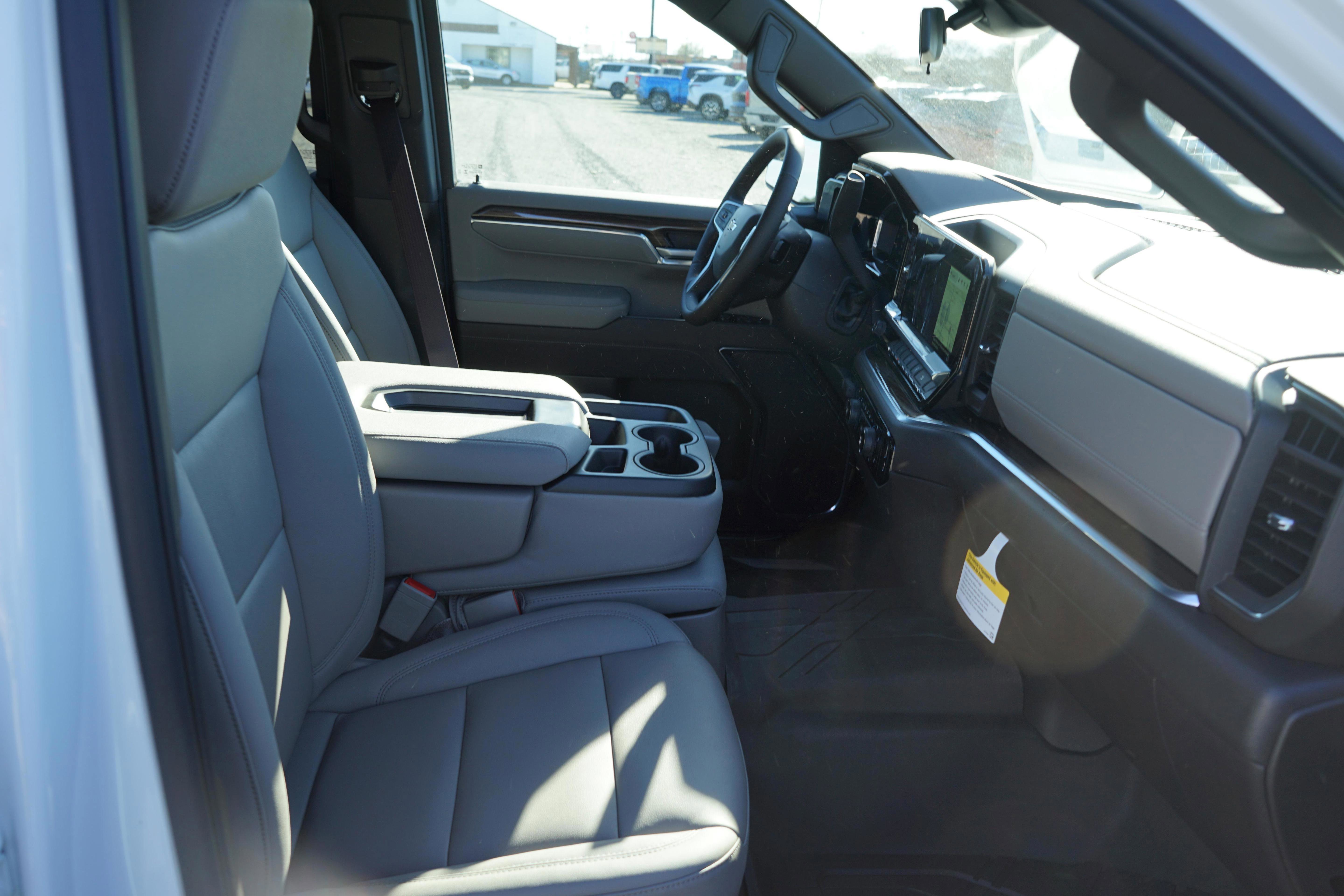 New 2026 Chevrolet Silverado 1500 LT w/ All Star Edition Plus AWD/4WD image 23