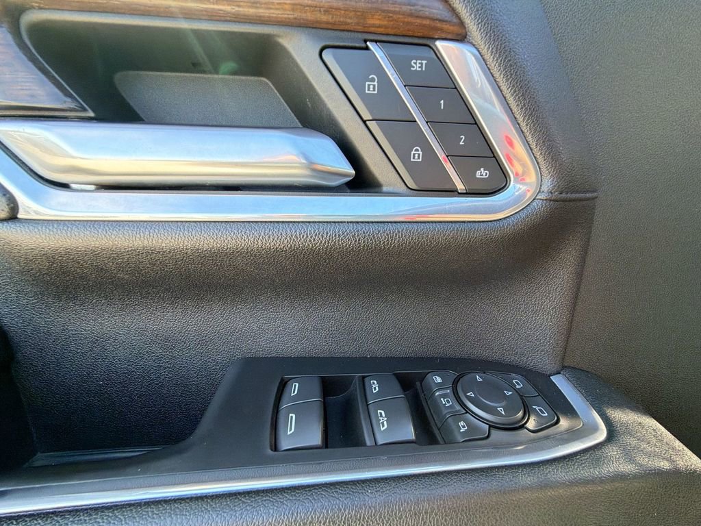 Certified 2024 Chevrolet Silverado 2500 High Country w/ High Country Premium Package image 26