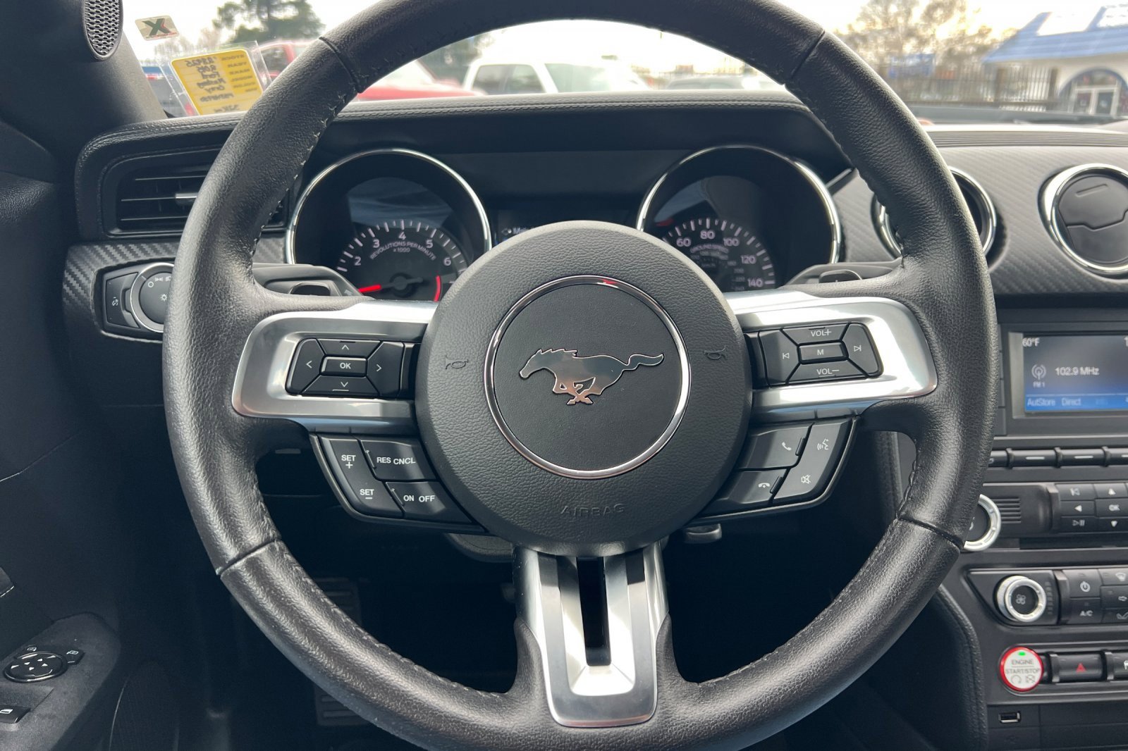 Used 2015 Ford Mustang Coupe image 22