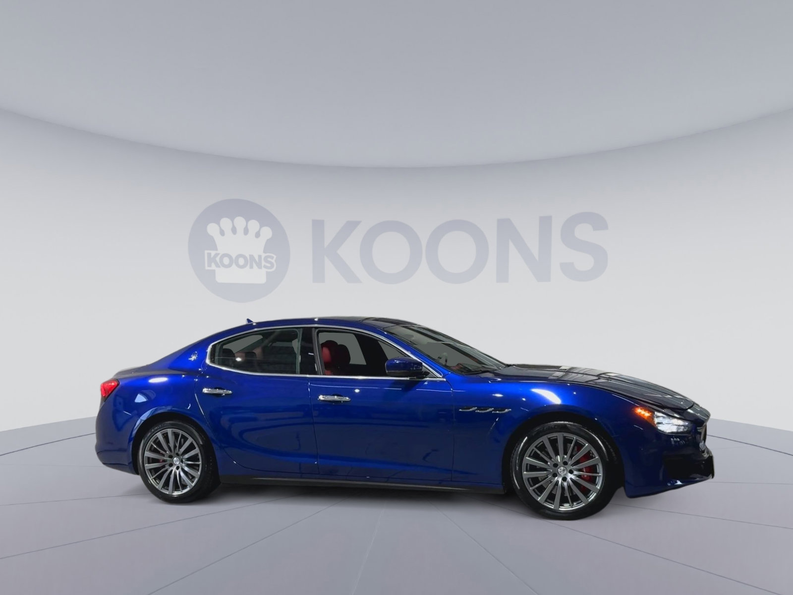 Used 2021 Maserati Ghibli S Q4 AWD/4WD image 2