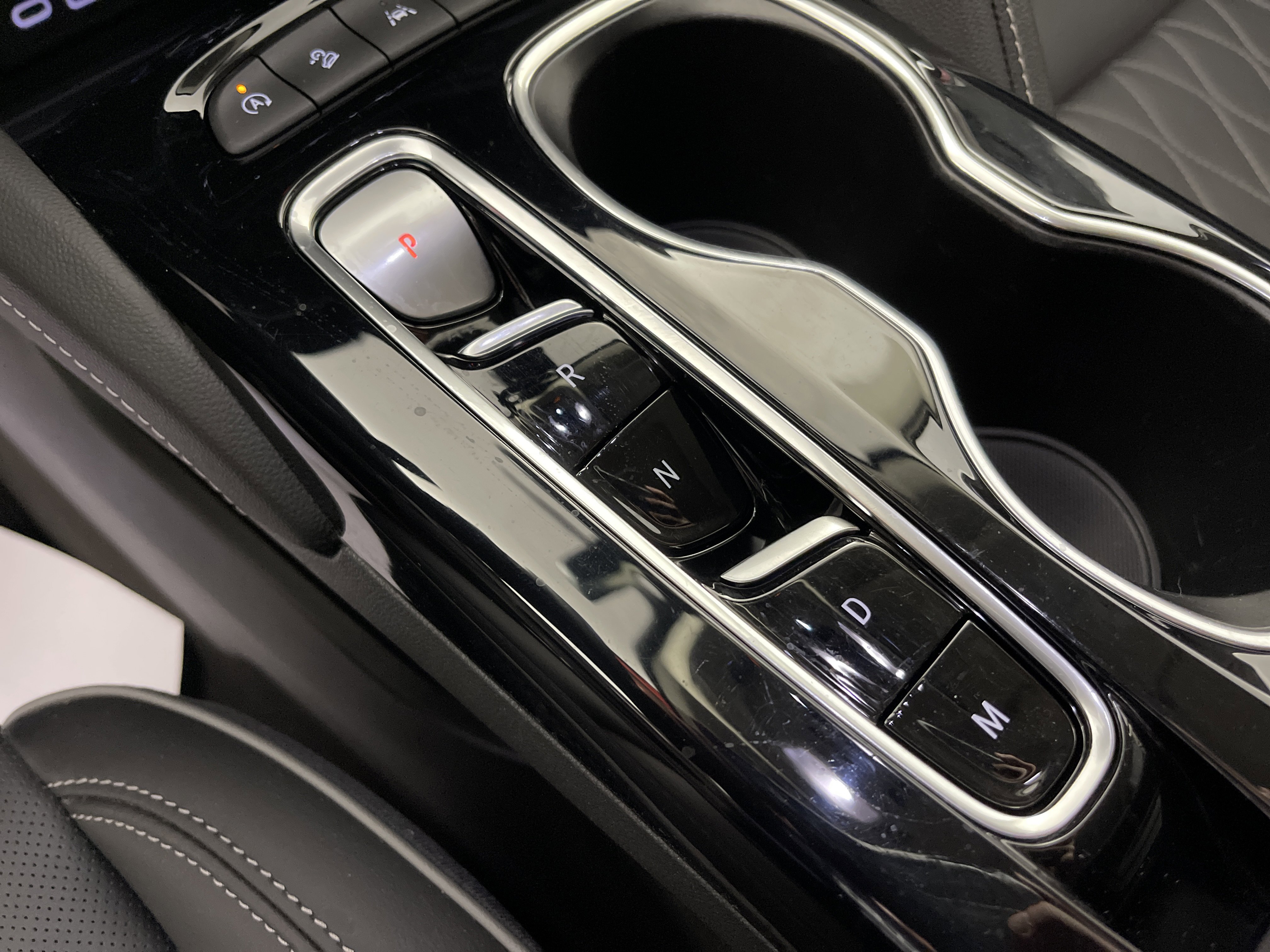 Used 2023 Buick Envision Avenir image 26