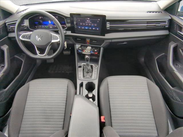 Used 2025 Volkswagen Jetta S image 20