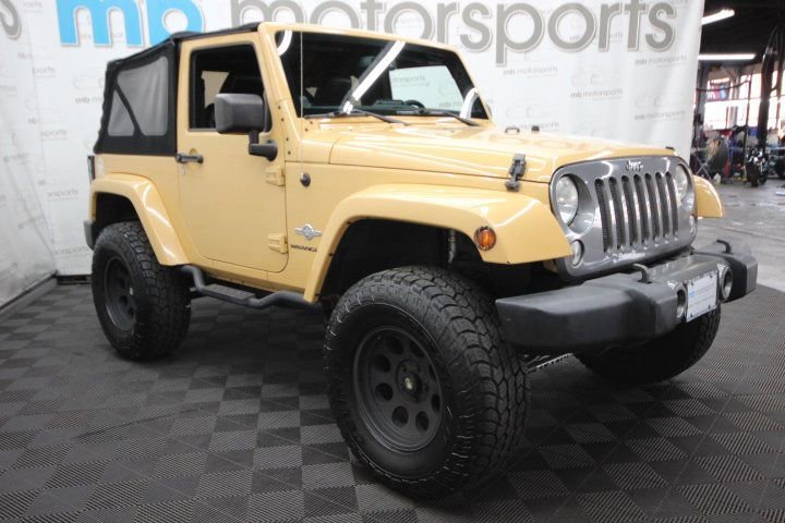 Used 2014 Jeep Wrangler Sport AWD/4WD image 9