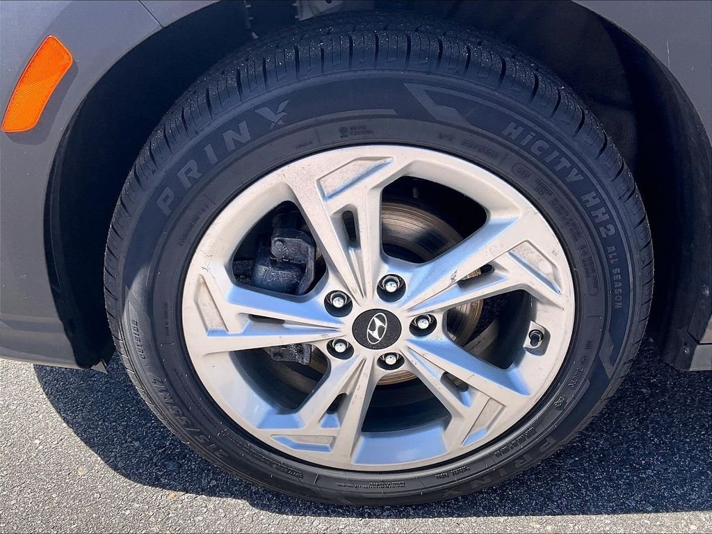 Used 2023 Hyundai Kona SEL FWD image 7
