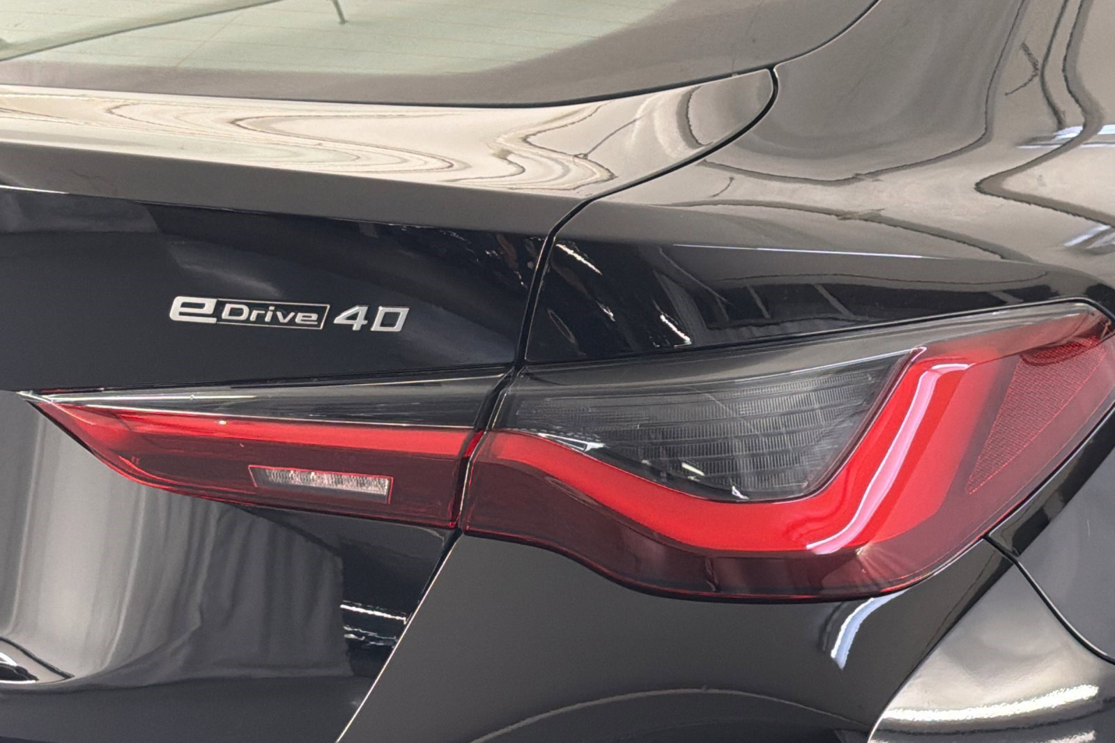 New 2026 BMW i4 eDrive40 RWD image 12