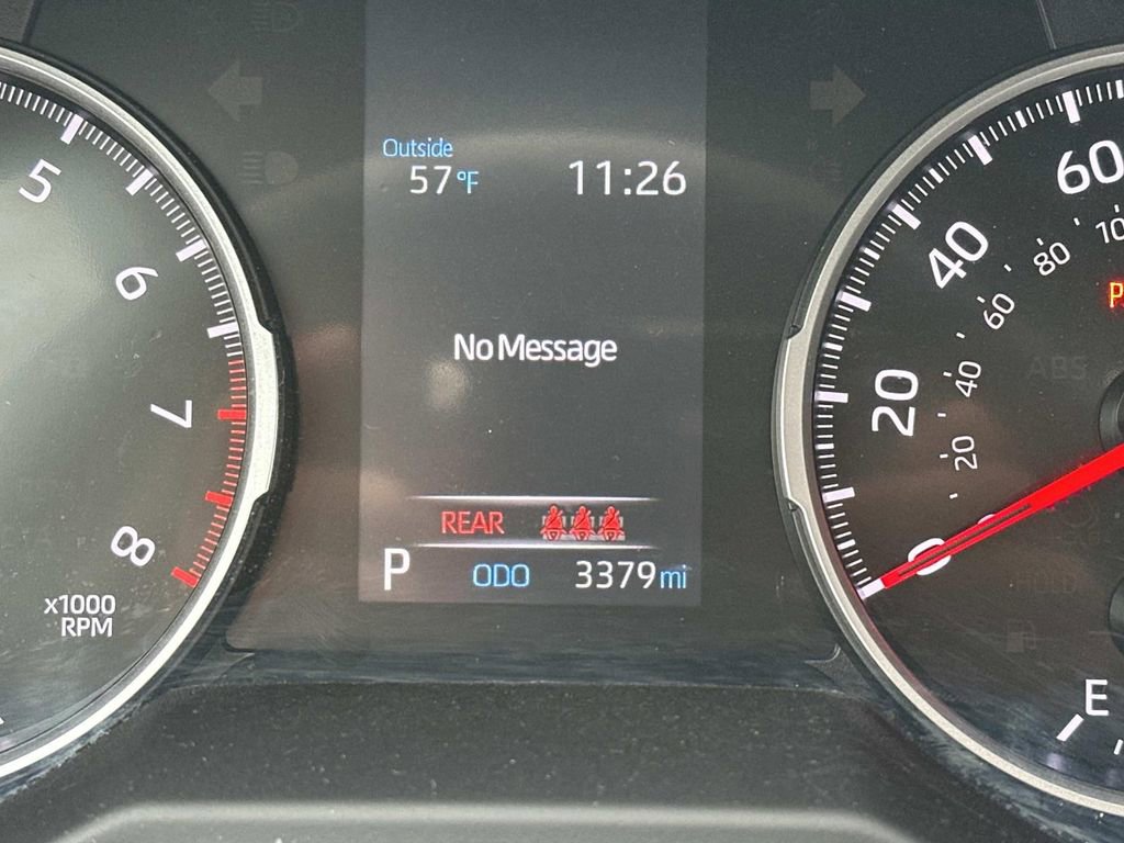 Used 2021 Toyota RAV4 LE image 21