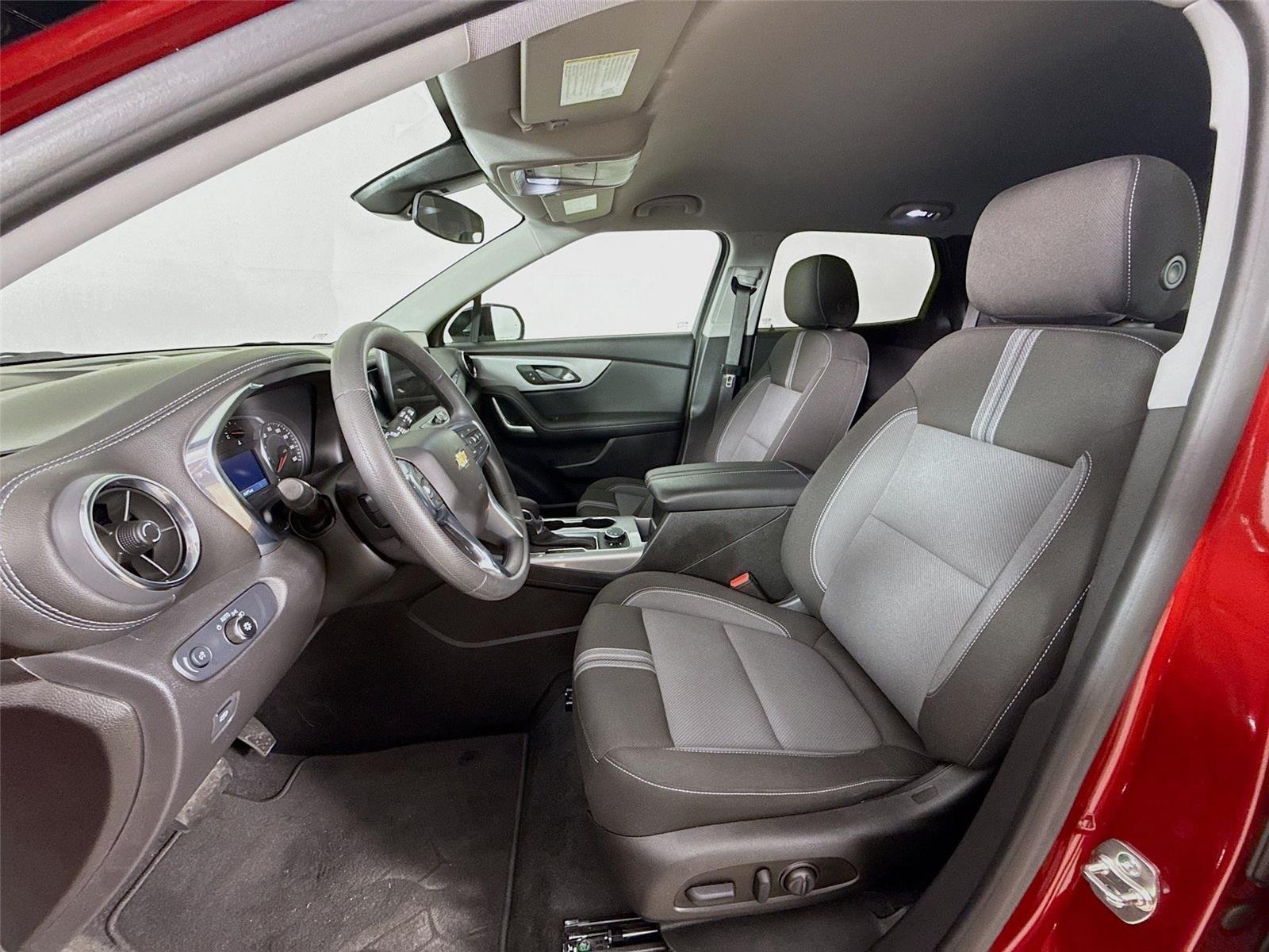 New 2025 Chevrolet Blazer LT w/ Midnight/Sport Edition AWD/4WD image 21