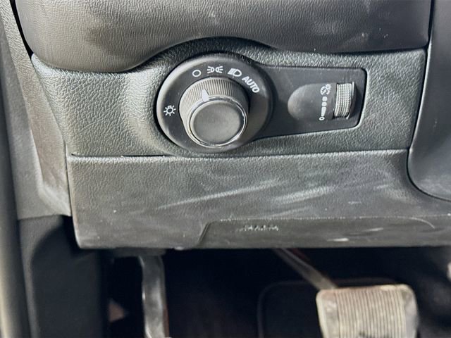 Used 2025 Dodge Durango GT image 13