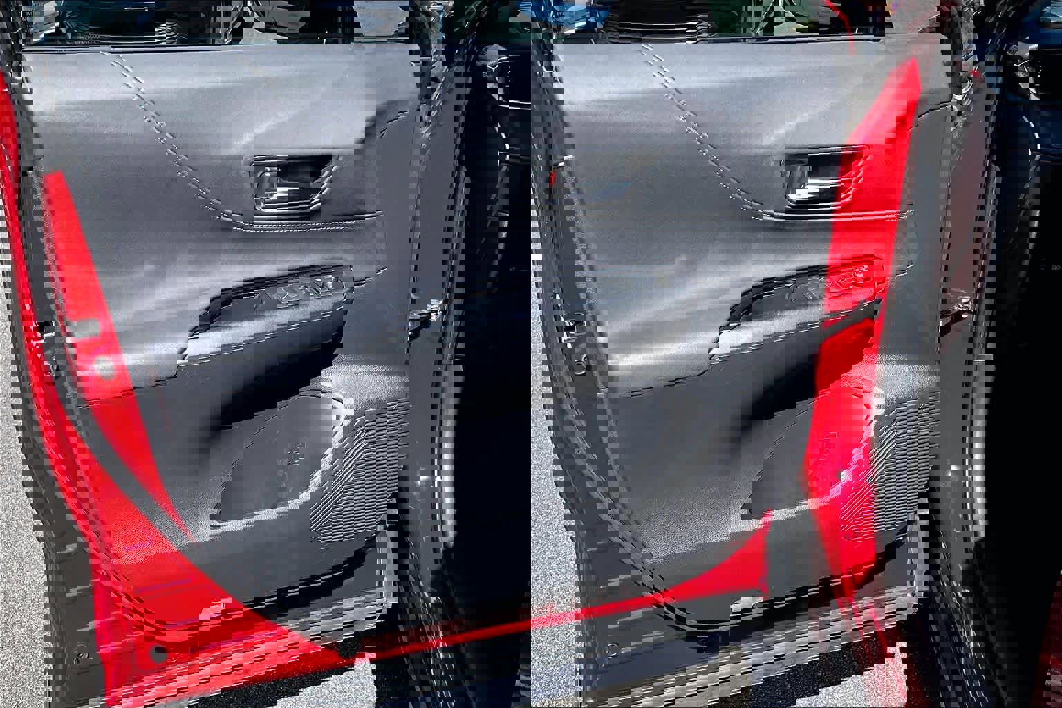 Used 2023 Toyota Venza LE AWD/4WD image 20