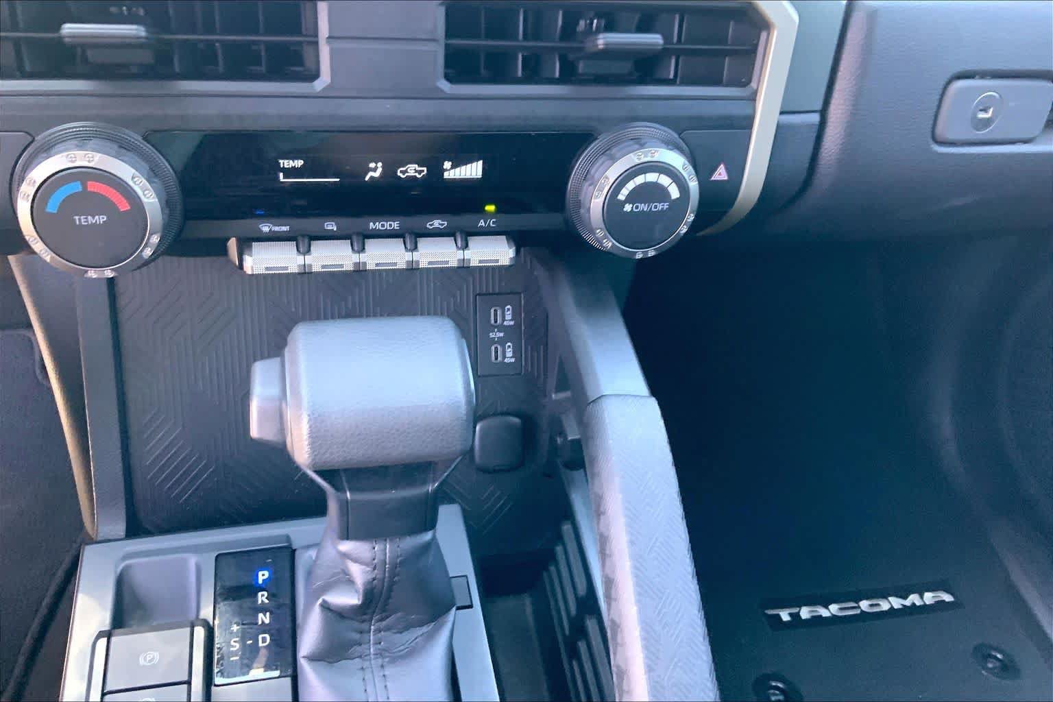 Used 2025 Toyota Tacoma SR5 RWD image 35