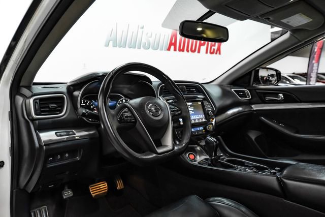 Used 2016 Nissan Maxima SR image 3