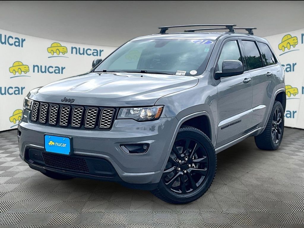 Used 2021 Jeep Grand Cherokee Laredo X AWD/4WD image 3