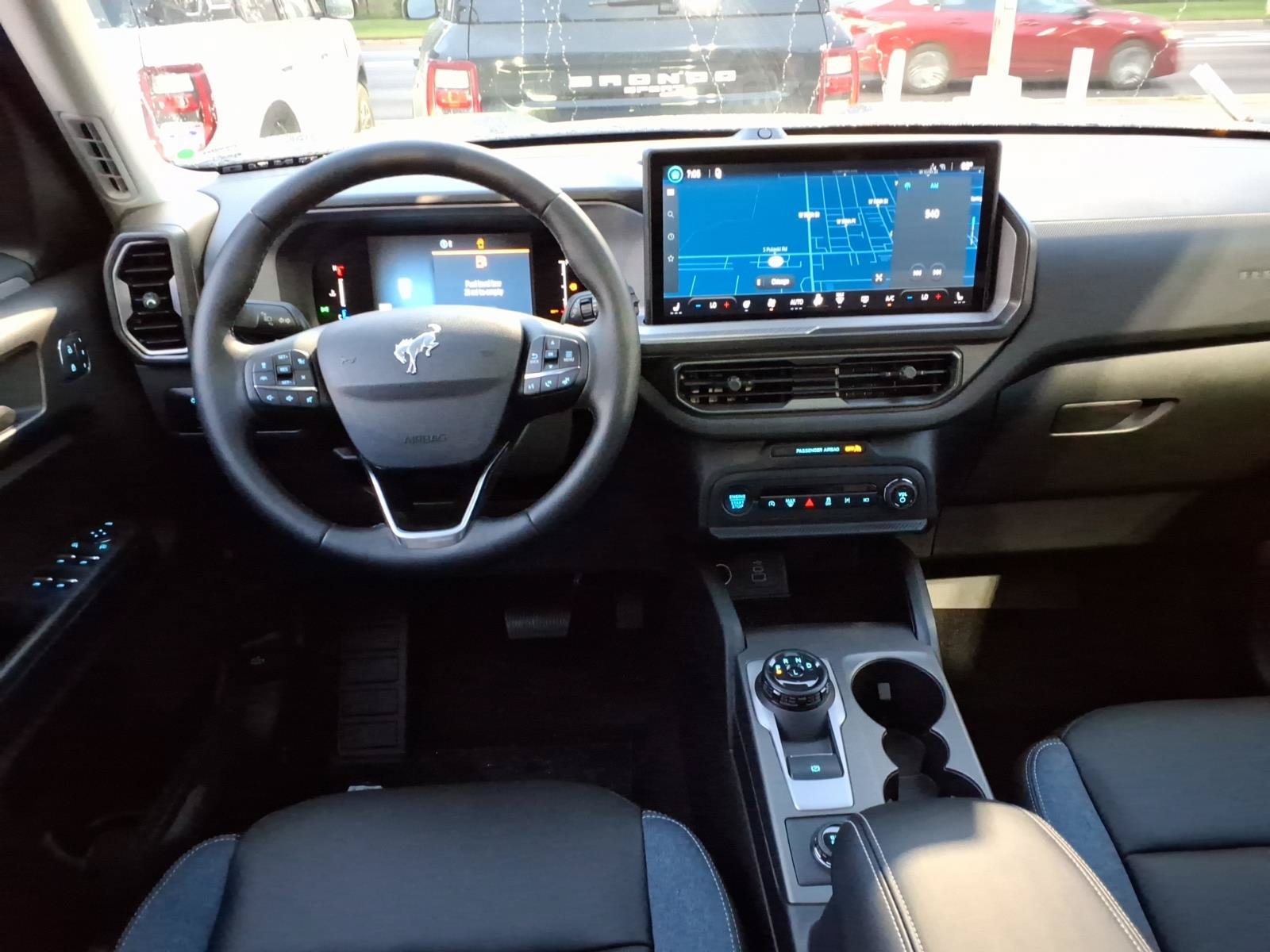 New 2026 Ford Bronco Sport Outer Banks w/ Outer Banks Tech Package+ AWD/4WD image 9