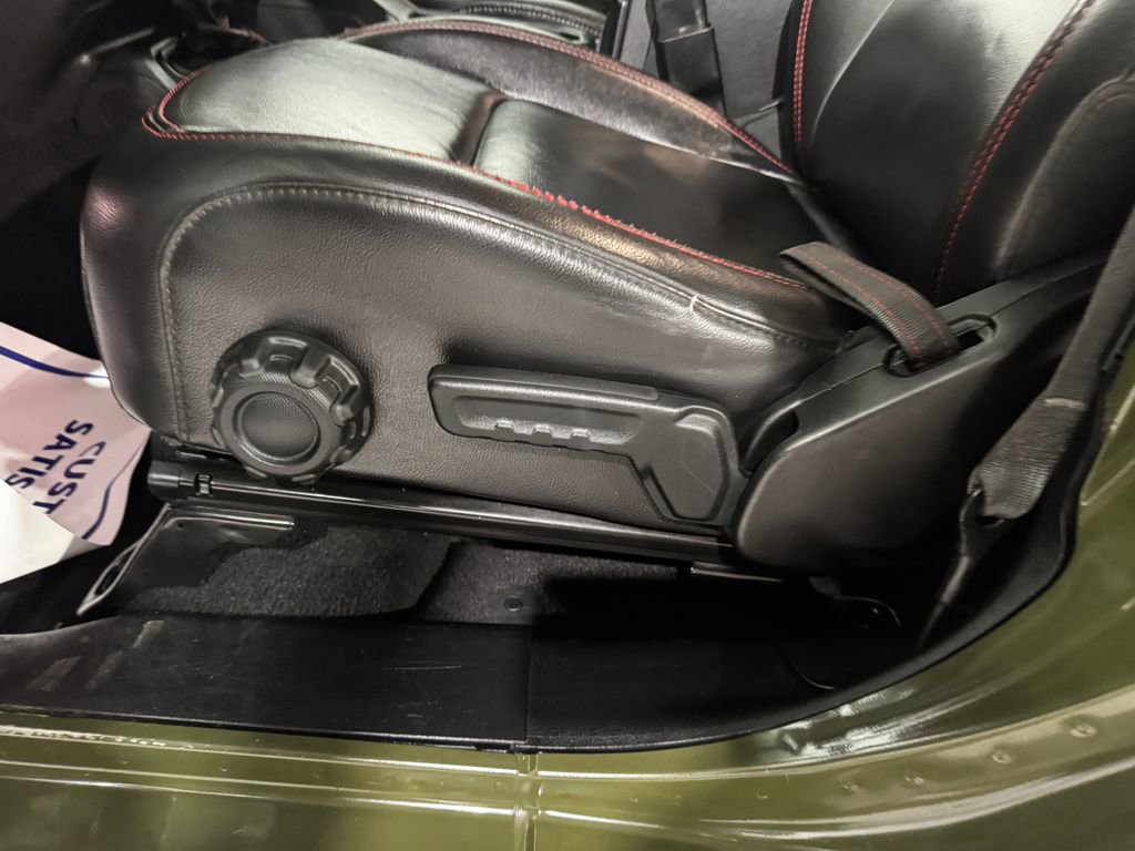 Used 2021 Jeep Wrangler Unlimited Rubicon w/ Uconnect 4C Nav & Sound Group image 19