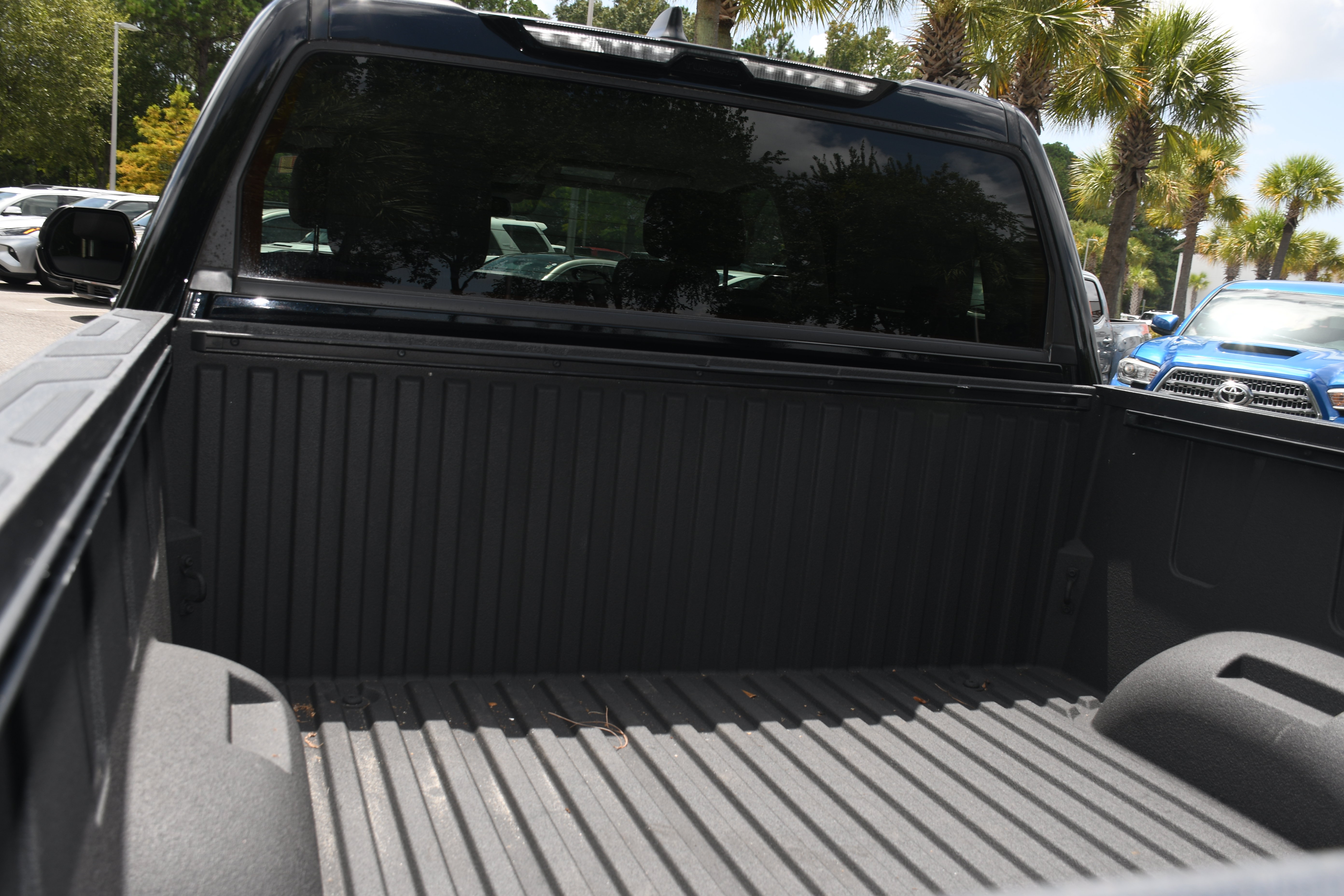 Used 2024 Toyota Tundra SR5 w/ SR5 Convenience Package RWD image 16