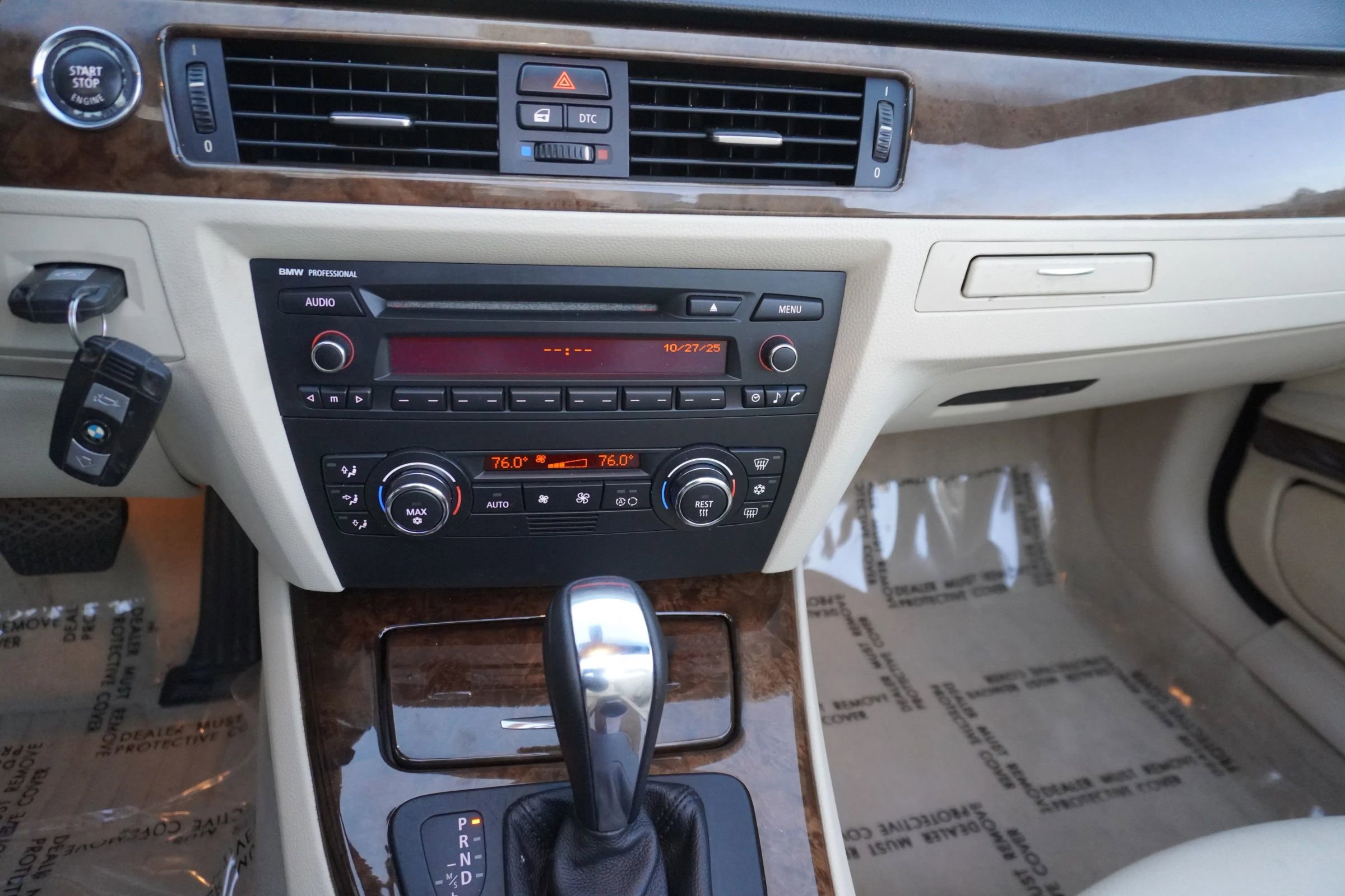 Used 2009 BMW 328i Convertible image 18