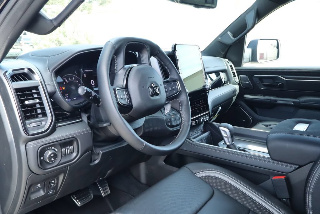 Used 2024 RAM 2500 Limited AWD/4WD image 13