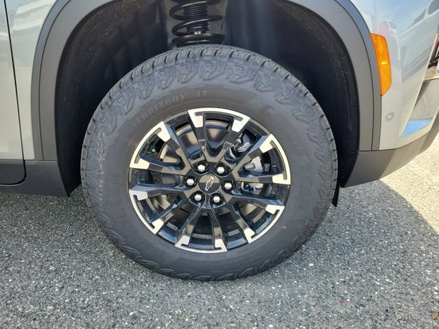 New 2026 Chevrolet Traverse Z71 w/ Enhanced Driving Package AWD/4WD image 6