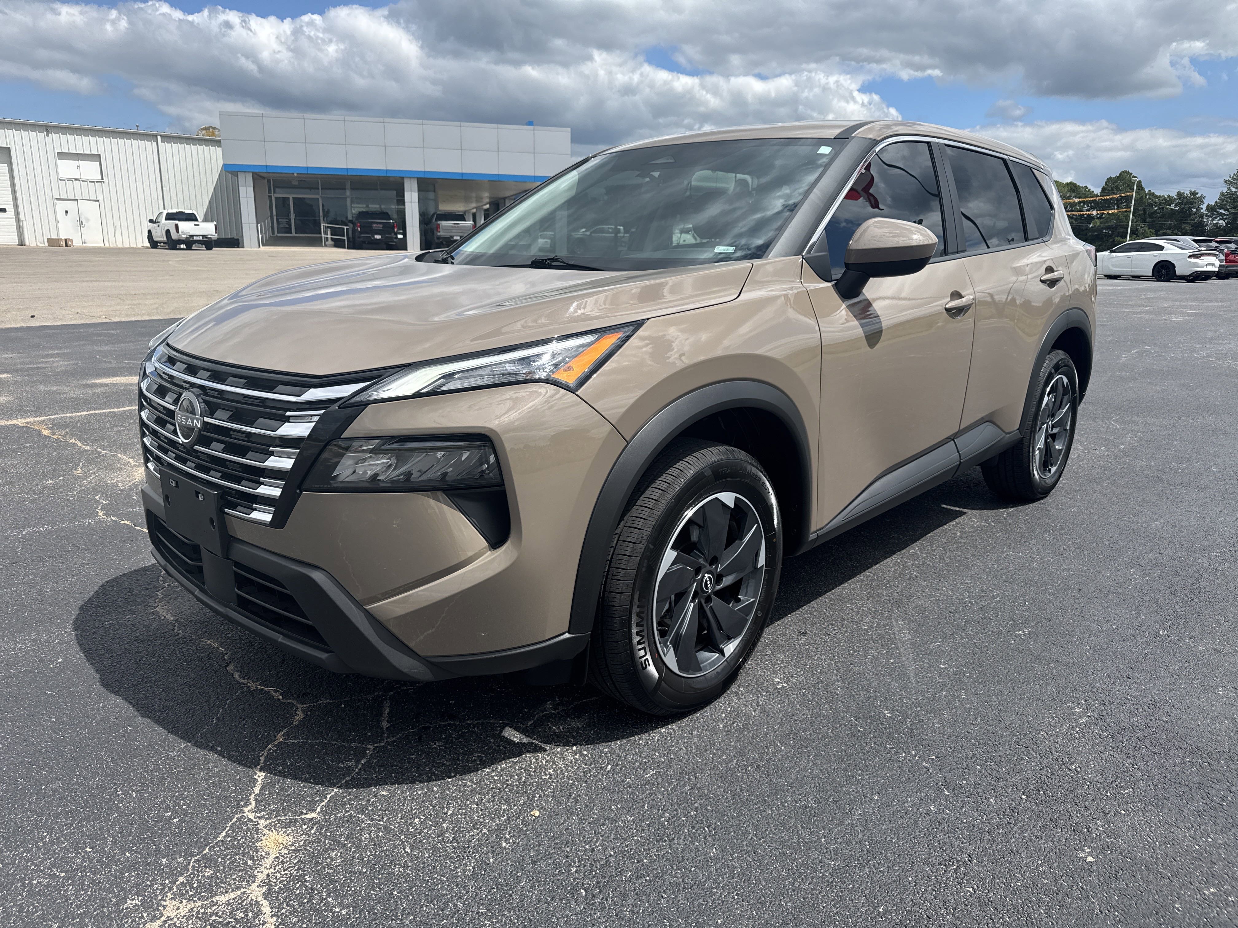 Used 2025 Nissan Rogue SV