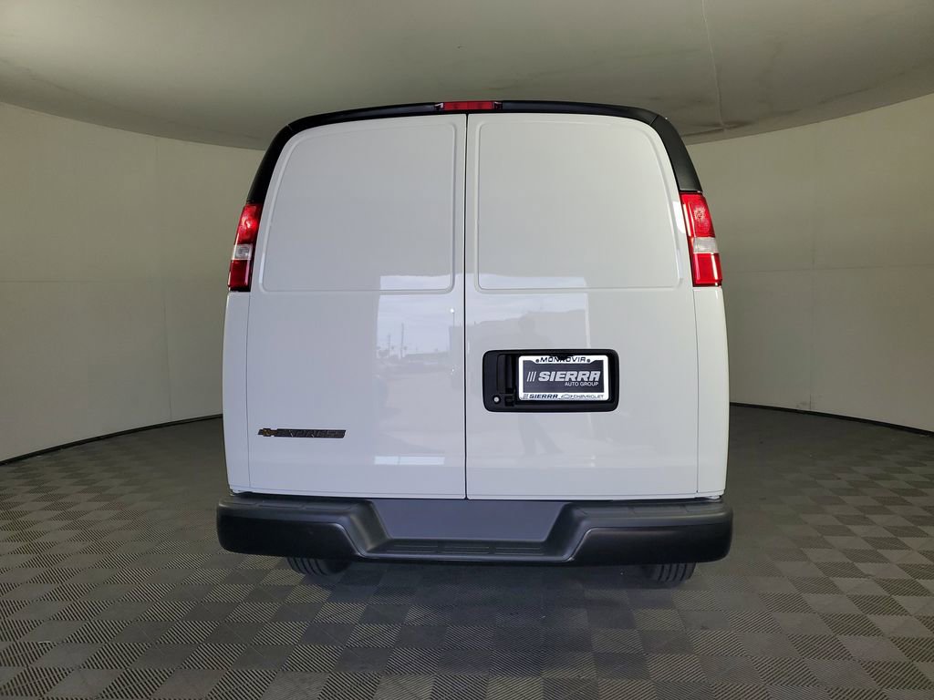 New 2026 Chevrolet Express 3500 Extended w/ Driver Convenience Package RWD image 5