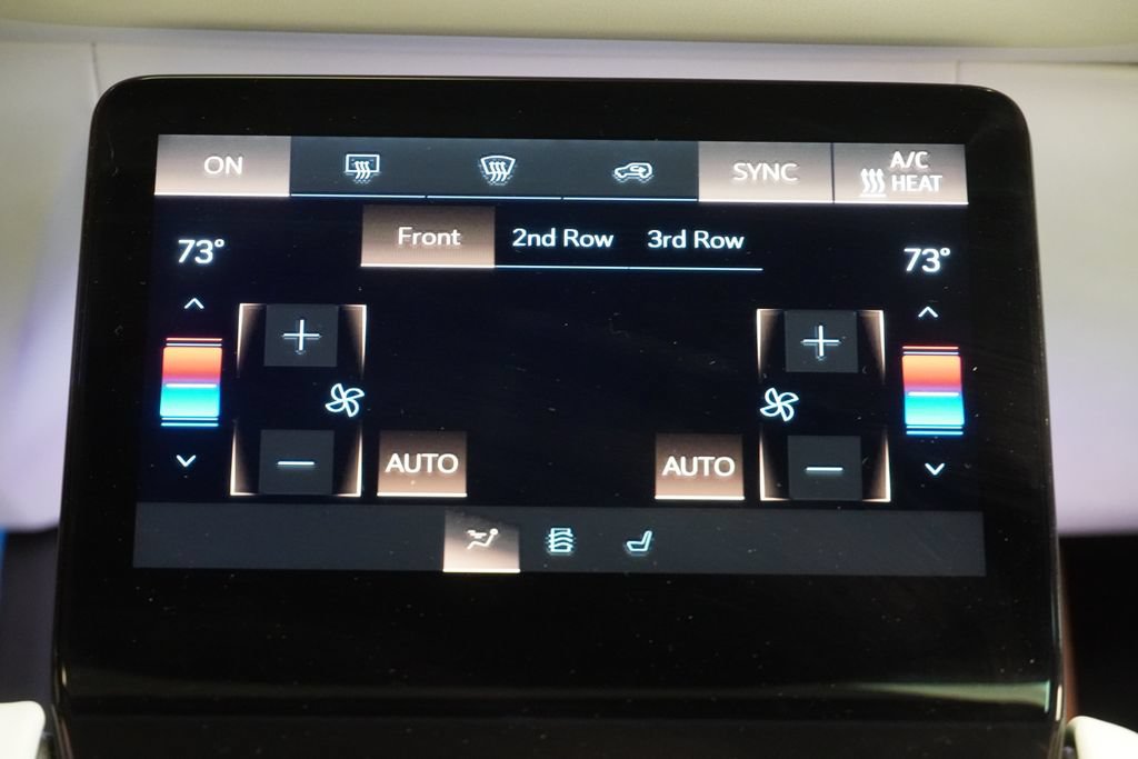 Used 2026 Cadillac Vistiq Sport AWD/4WD image 23