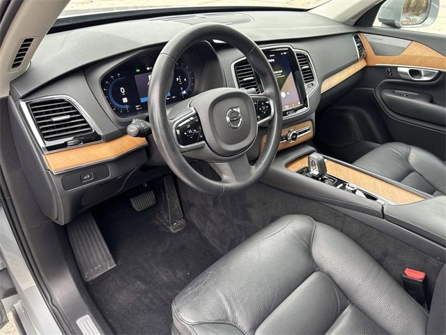 Used 2024 Volvo XC90 B6 Plus w/ Protection Package Premier image 18