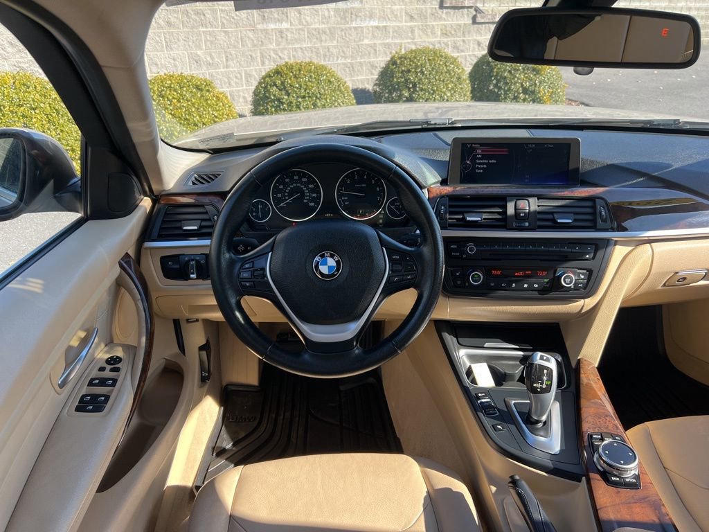 Used 2015 BMW 328i Sedan image 11