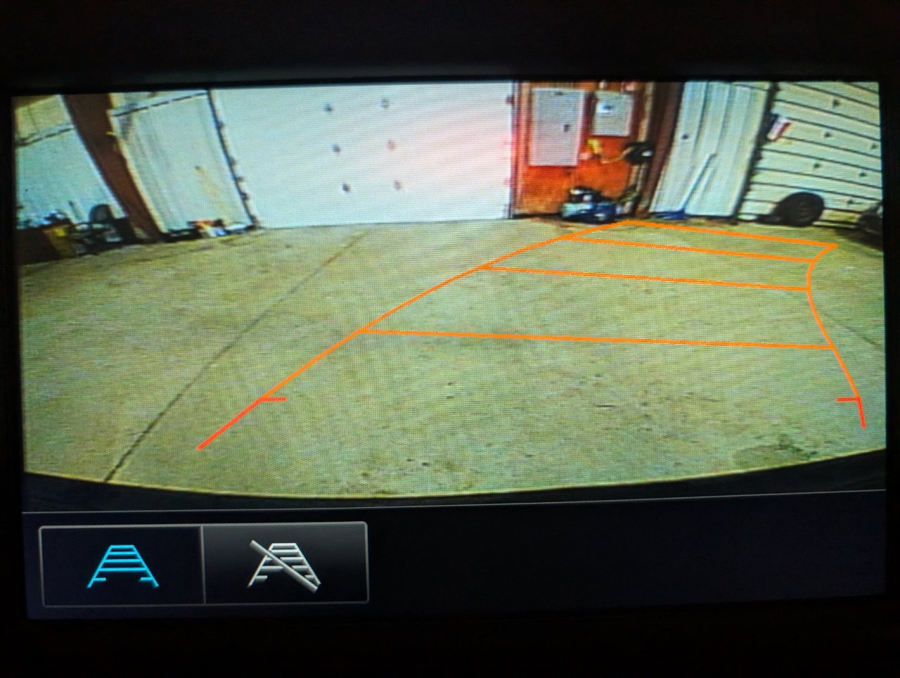 Used 2018 Chevrolet Equinox LT image 41