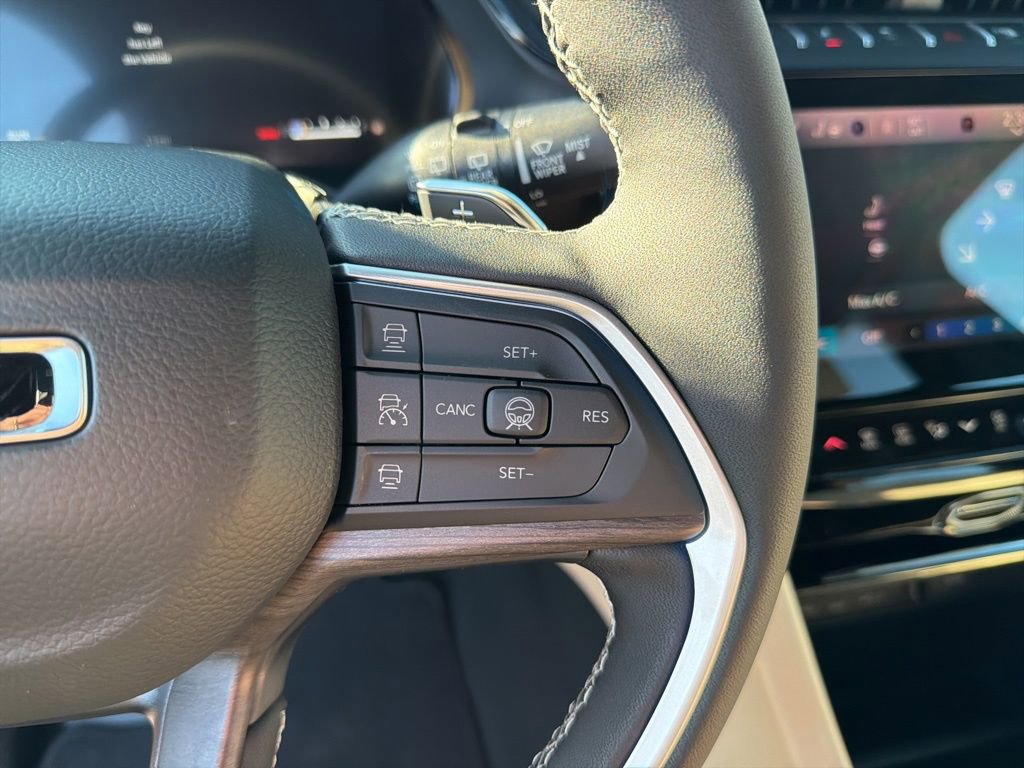 New 2026 Jeep Grand Cherokee Limited w/ Limited Altitude Package image 47