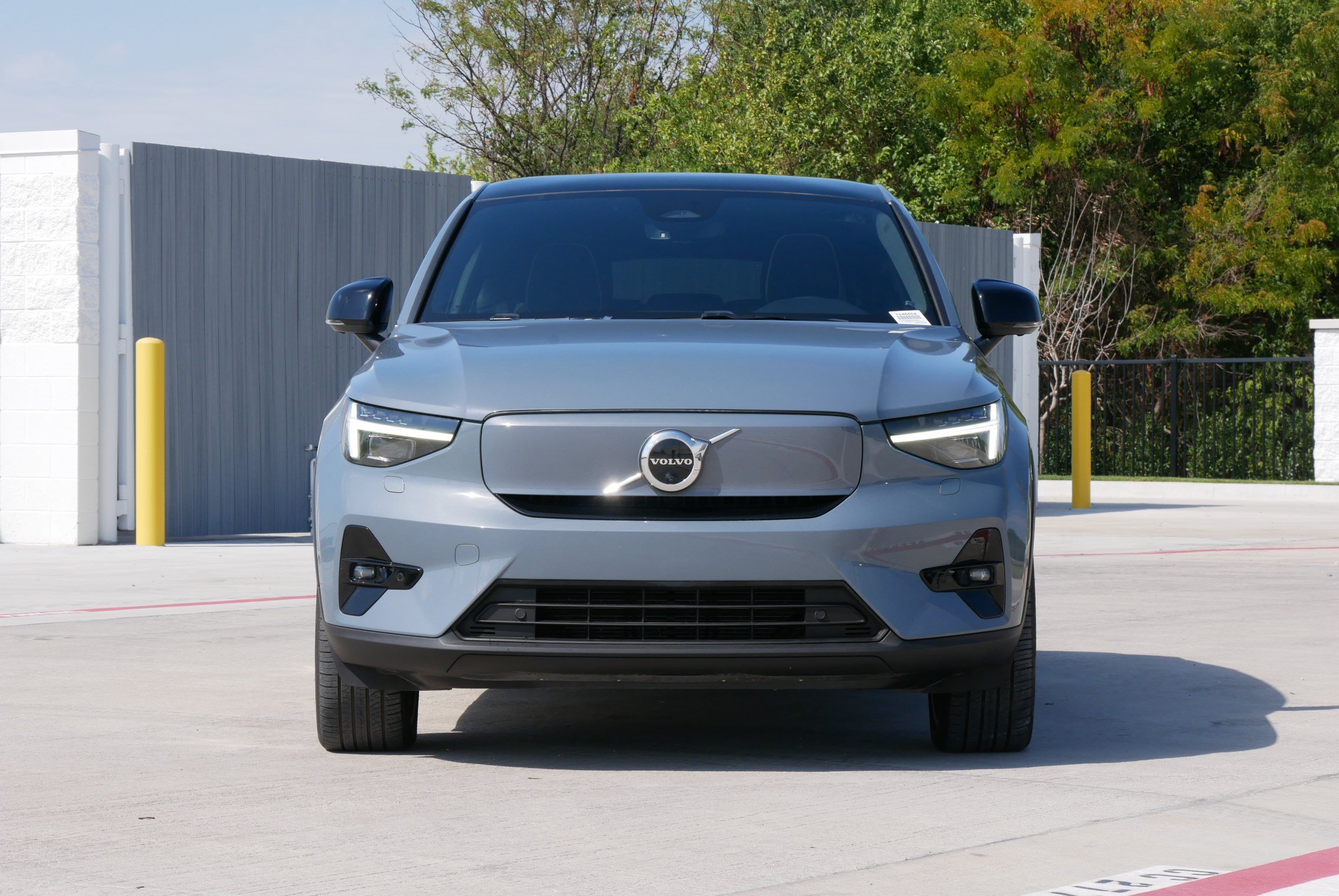 Used 2023 Volvo C40 P8 Recharge Ultimate AWD/4WD image 3