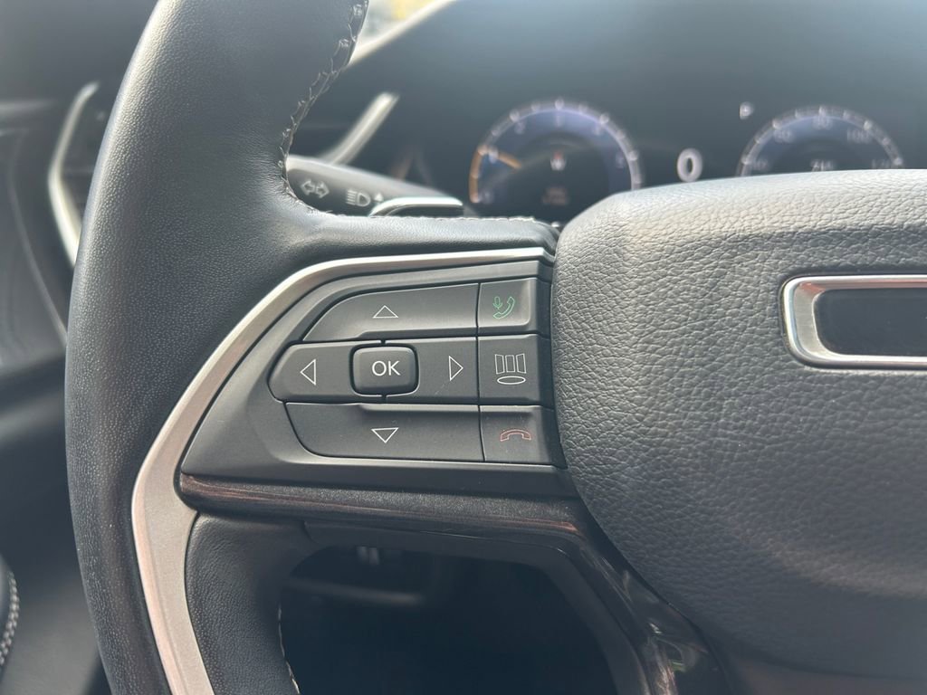 Used 2022 Jeep Grand Cherokee L Altitude image 17