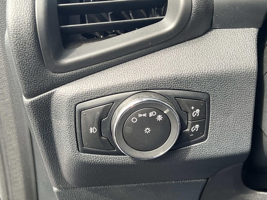 Used 2019 Ford EcoSport SES image 23