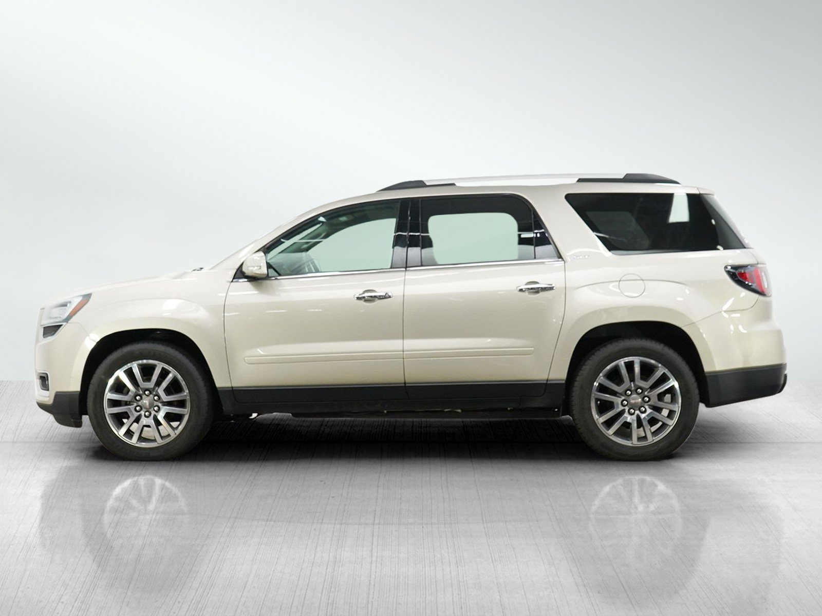 Used 2017 GMC Acadia Limited SLT AWD/4WD image 2