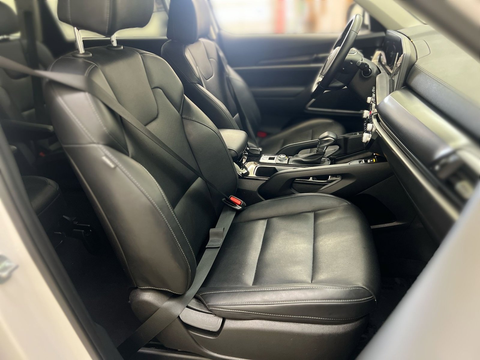 Used 2023 Kia Telluride S image 25