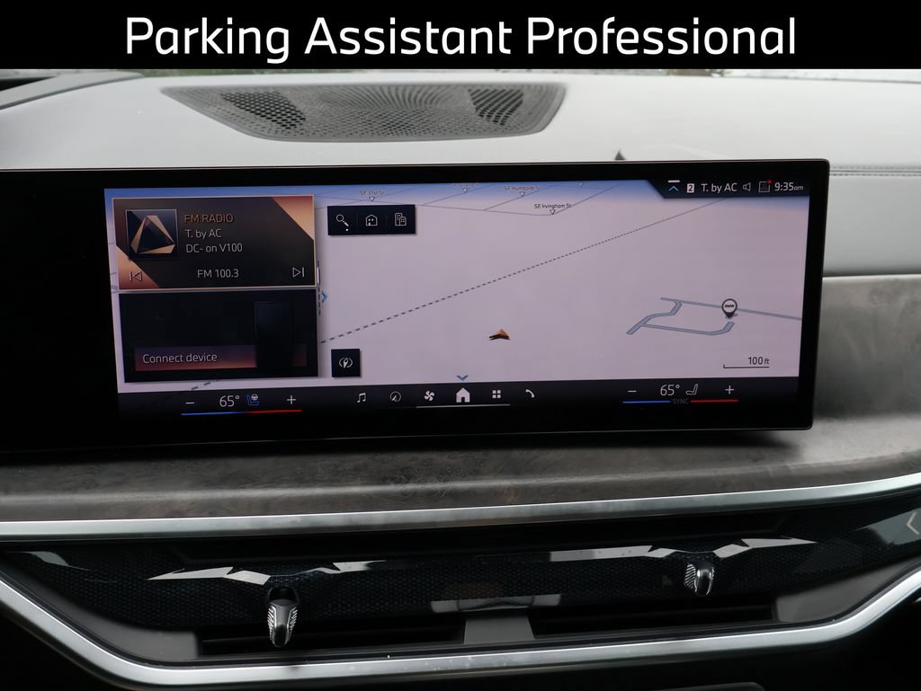 Used 2024 BMW X7 xDrive40i w/ Premium Package AWD/4WD image 18