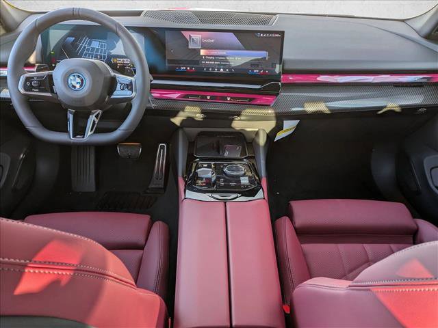 New 2026 BMW 550e xDrive image 16