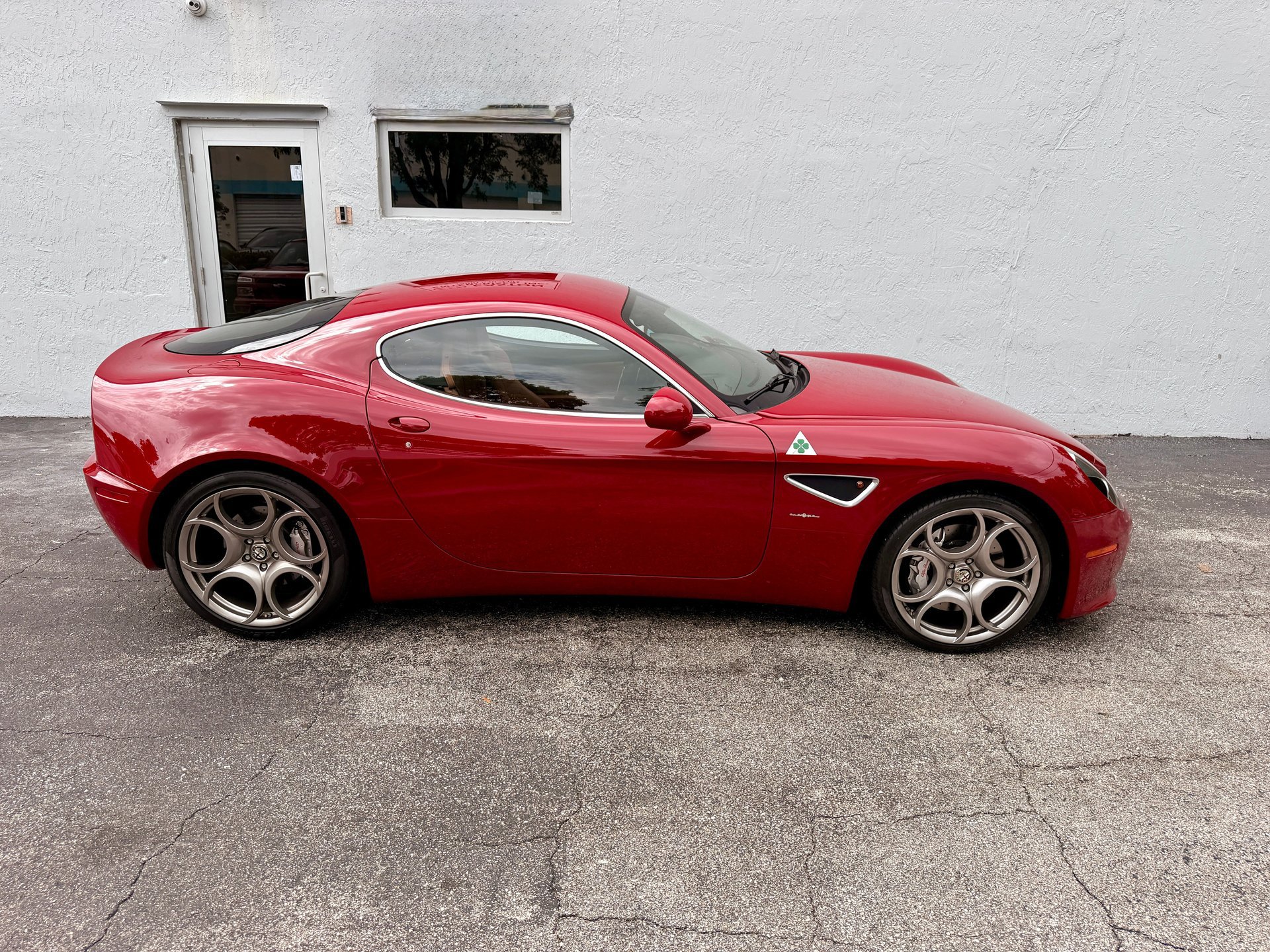 Used 2008 Alfa Romeo 8C Competizione RWD image 24