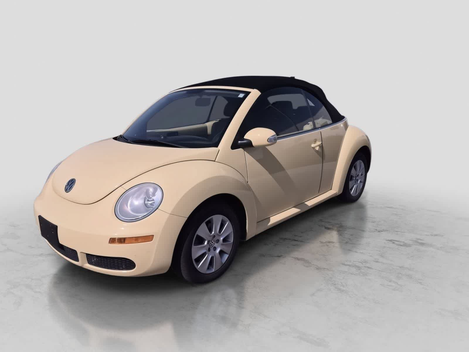 Used 2008 Volkswagen Beetle S FWD image 4