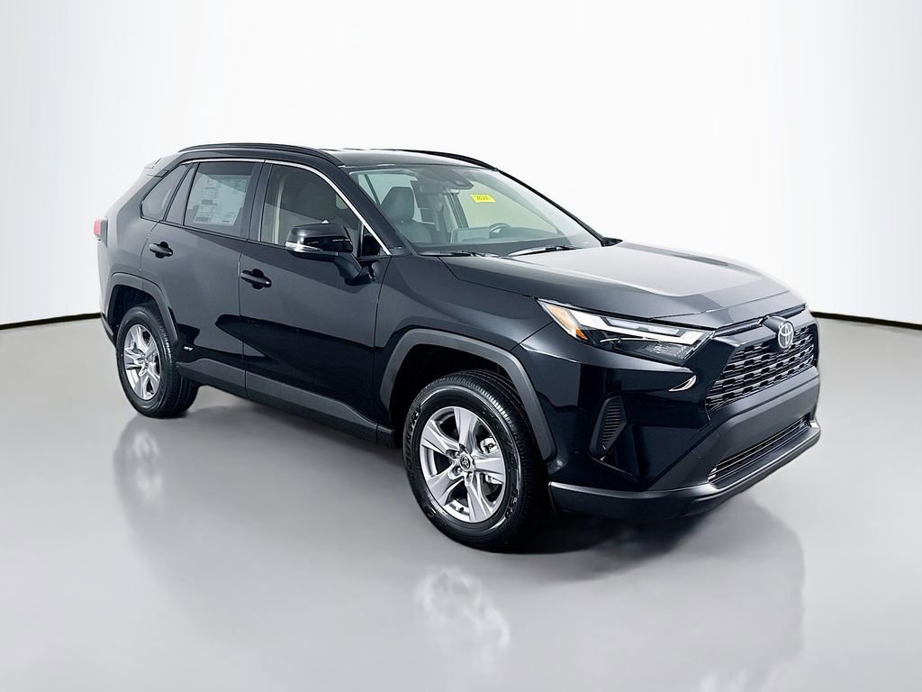 New 2025 Toyota RAV4 XLE image 3