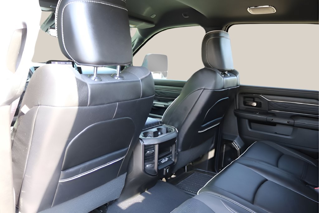 Used 2026 RAM 3500 Limited AWD/4WD image 16