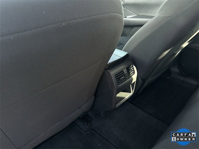 Used 2025 Nissan Rogue S image 24