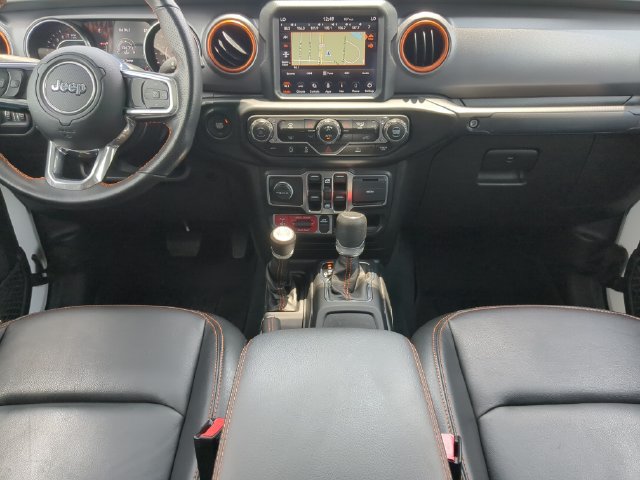 Used 2022 Jeep Gladiator Mojave w/ LED Lighting Group AWD/4WD image 18